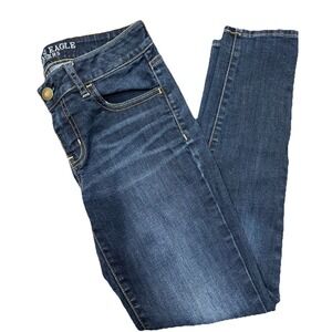 American Eagle Outfitters Women's Blue Denim Jegging Jeans Super Stretch Size 4